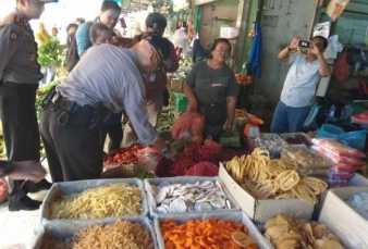 Polresta Pekanbaru Sidak Harga Sembako di Pasar