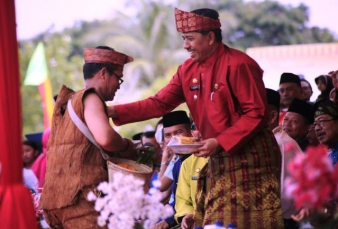 Pawai Budaya Lintas Negara