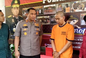 Suruh Siswa Onani, Guru PPKN Berdalih untuk Disertasi