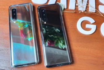 Samsung Galaxy Fold Resmi Rilis di Indonesia, Harga 30,8 Juta