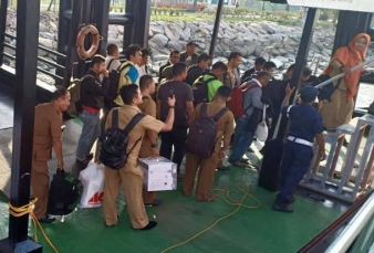 Kapal SB Putra Kepri Kandas, Tim SAR Evakuasi 38 Penumpang