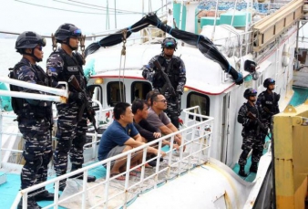 Ada 3 Ton Sabu Tertangkap di Kapal Berbendera Singapura