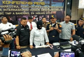 Sembunyikan Sabu Dalam Pembalut, Irawati Ditangkap di Bandara