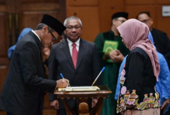 Kemendikbud Lantik 9 Pejabat Tinggi dan Fungsional Ahli 