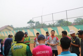 Kampar Masih berjuang, Syahrul Aidi semangati Atlet Panahan Kejurda INHU 2018