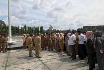 Mantan Danrem Ini Marahi Ratusan Pegawai Bolos Pemprov Riau