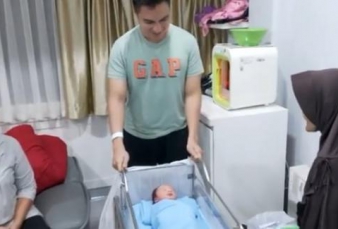 Akhirnya, Baim Wong Umumkan Nama Anaknya