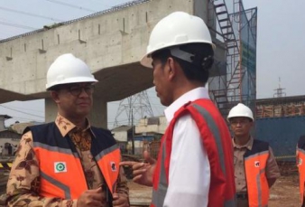 Jokowi Curhat Kena Macet di Kuningan, Ini Kata Anies Baswedan