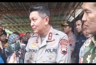 Polisi Bongkar Mafia Pupuk Palsu Omzet Rp 1,2 M Per Bulan