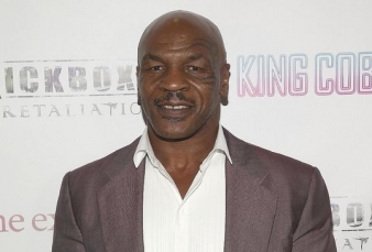 Mike Tyson Ancam Pukul Aktor Ghana yang Ingin Jadi Menantu