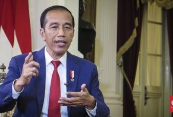 Jokowi Minta BUMN Genjot Produksi Obat Anti Virus Corona