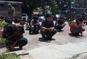 Nongkrong di Warnet saat PSBB, 26 Remaja Pekanbaru Diamankan Satpol PP