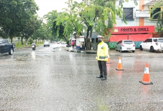 Lagi PSBB, 12 Kendaraan Balek Kanan dari Perbatasan Pekanbaru