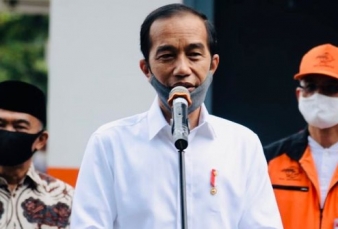 Jokowi Minta Menteri Potong Prosedur agar Bansos Segera Sampai ke Masyarakat