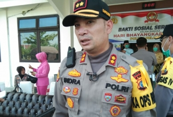 Polres Pelalawan Salurkan 11 Ton Beras ke Masyarakat 