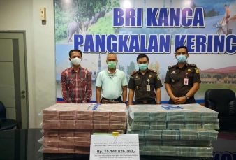 PT Adei Setor Uang 15 M Pemulihan Lahan Karhutla 