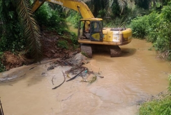 Genjot Pembangunan Infrastruktur, Sulap Desa Semakin Berseri