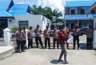 Aksi Demo Kantor Bupati Desak Bongkar Dugaan Korupsi di Batu Bara