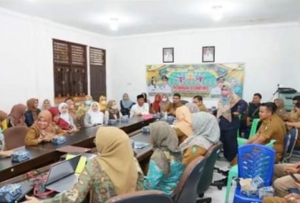Rembuk Stunting di Ruang Rapat Lantai Dua Kantor Kecamatan Mandau