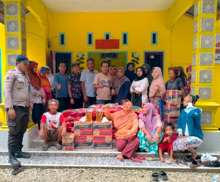 PT Permata Citra Rangau Gelontorkan Bantuan ke Masyarakat Kurang Mampu