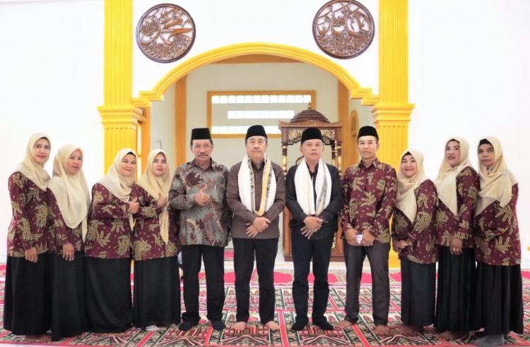 Resmikan Masjid An Nur Semukut, Syamsuar: Seru Masyarakat Makmurkan Masjid