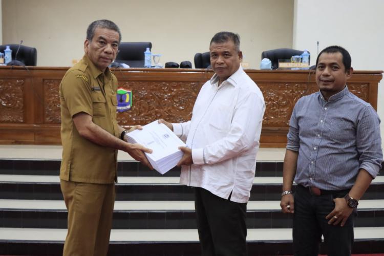 Setdako Binjai Sampaikan Ranperda APBD TA 2024 Kepada DPRD