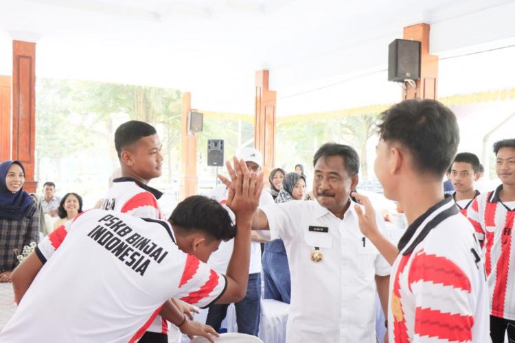 Wali Kota Binjai Resmi Melepas PSKB Junior Kota Binjai