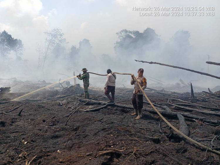 Pemprov Riau Minta Bantuan 6 Heli Water Bombing ke BNPB