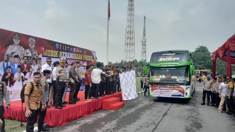 146 Orang Ikut Mudik Gratis Polda Riau, Tujuan Sumbar dan Sumut