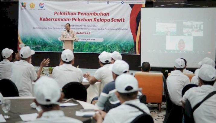 Didukung BPDPKS dan Ditjebun,120 Pekebun Sawit Dilatih PT DGL