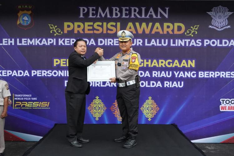 Dirlantas Polda Riau Raih Presisi Award dari Lemkapi