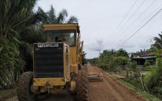 Jalan Simpang Pir-Bono Tapung Kini Kinclong