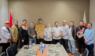 Penuhi Undangan, Kasmarni Silaturahmi Dengan DPP PKS di Kantor DPP PKS Jakarta Selatan