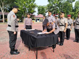 Polres Langkat Mengadakan Sertijab Kabag Hingga Kapolsek