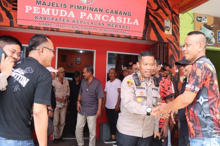 Kapolres Kepulauan Meranti Giat Cooling System Sambangi Tokoh Pemuda Meranti