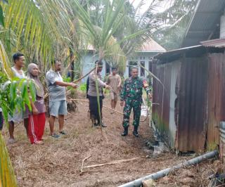 Diduga Dibuang! Masyarakat Mandau Dikejutkan Penemuan Bayi Laki-laki di Belakang Rumah Warga