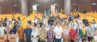 ULM Taja Simposium Keharmonisan dengan Masyarakat Indonesia: Hilirisasi Kelapa Sawit