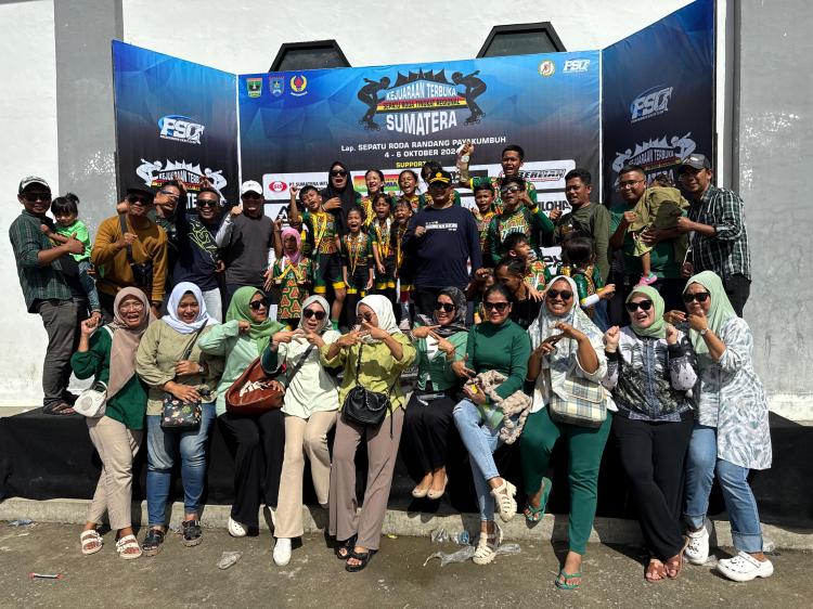 15 Atlet Zapin Inline Skate Riau Borong 31 Medali di PION 2024 Payakumbuh