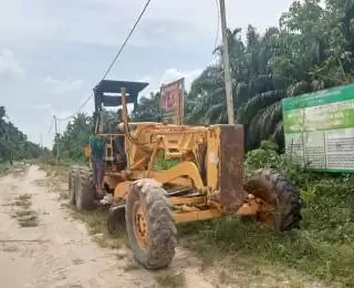 Maksimal Bahan Kampanye Hanya Rp100 Ribu, Berapakah Harga Sewa Alat Berat yang Diturunkan 'ISO' ke Sabak Permai?