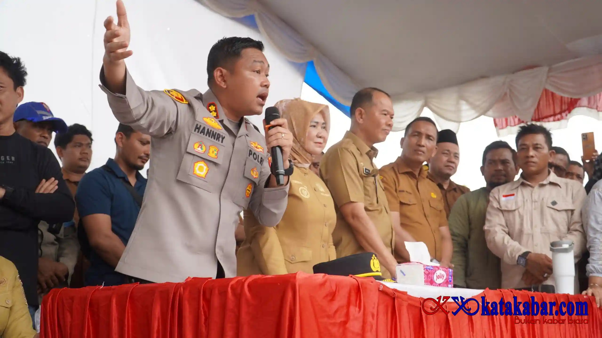 Tiorita Kawal Percepatan Bantuan Banjir, Siap Perjuangkan Hak 73 Ribu Warga Langkat