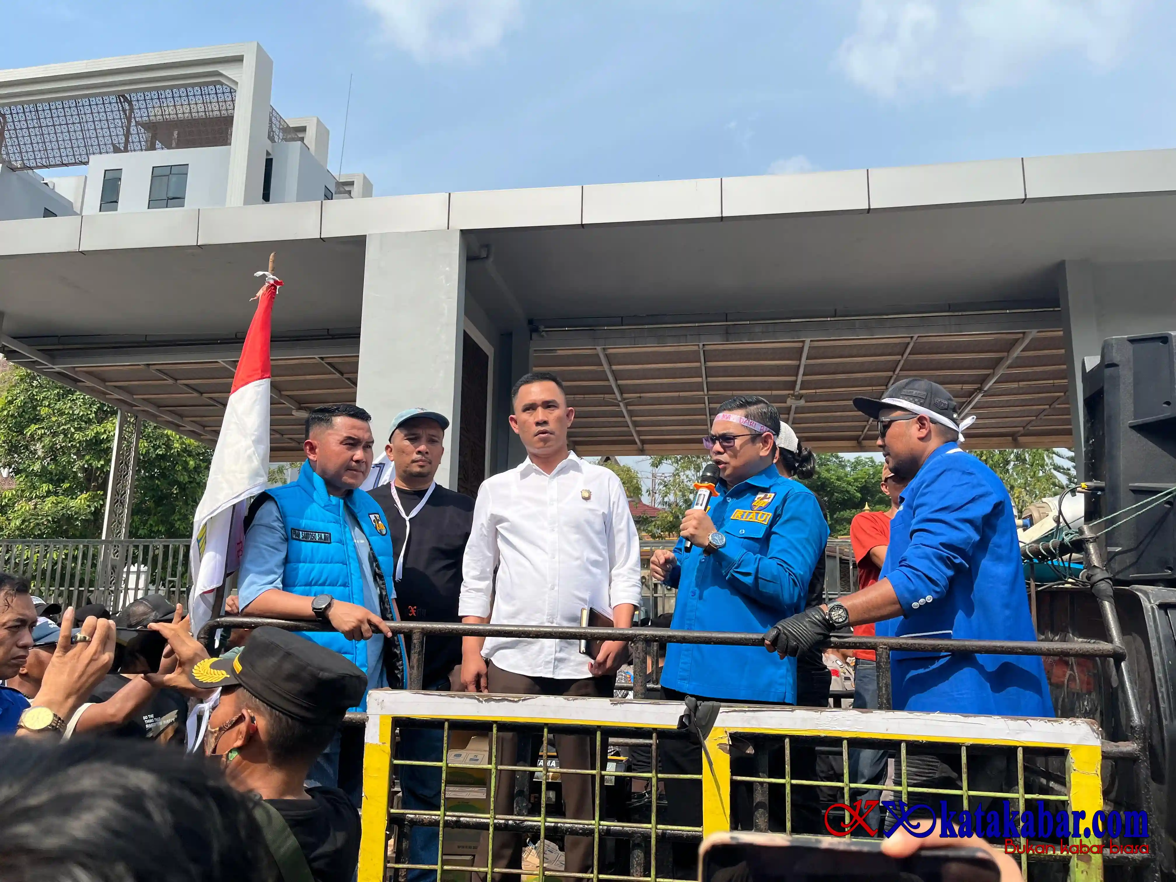 KNPI Riau Demo di Kejati Riau, Desak Kasus PT Musim Mas Segera Dituntaskan