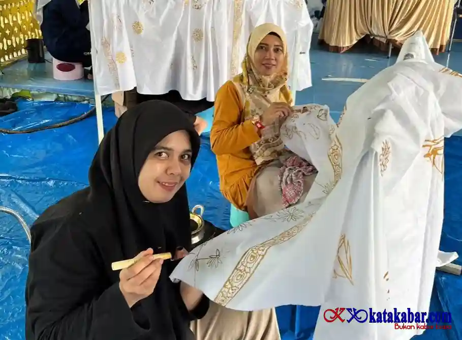 Batik Dumai Ikon Kebanggaan Daerah dengan Sentuhan Legenda Putri Tujuh