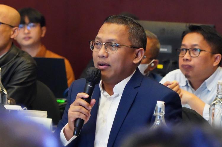 Dirut Pegadaian Damar Latri Setiawan Raih Penghargaan Best 50 CEO 2024