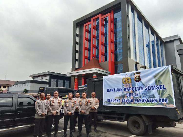 Ribuan Rumah hingga Kebun Warga Oku Terendam Banjir, Polda Sumsel Turun Tangan