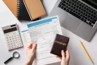 Bagaimana Visa KITAS Tingkatkan Hidup Anda di Indonesia?
