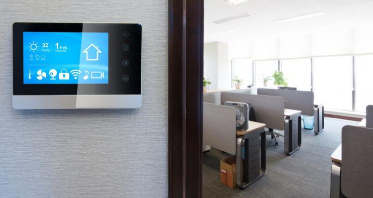 Smart Office: Penerapan Teknologi Modern di Lingkungan Perkantoran