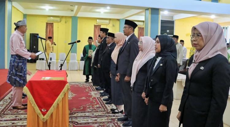 Lantik 9 Pejabat di Lingkup Pemkab, Ini Petuah Wabup Kepulauan Meranti