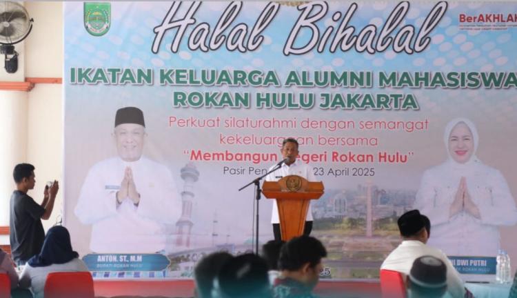 Ikatan Keluarga Mahasiswa Rohul Jakarta Silaturahmi Bersama Bupati Rohul