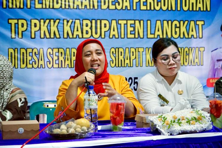 Ketua TP PKK Langkat Dorong Desa Serapit Jadi Percontohan' AKU HATINYA PKK'