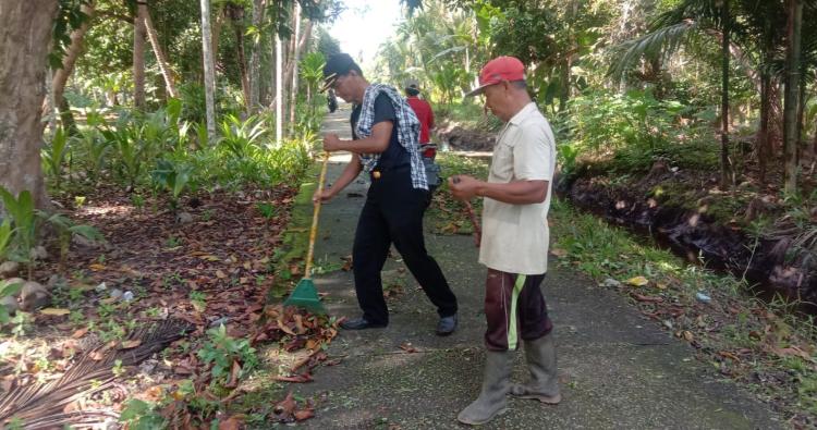 LPMD dan Pemdes Alahair Bersama masyarakat Goro Sambut hari jadi Desa Alahair yang ke 117